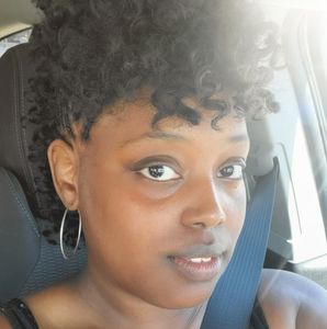 Meet your Posher, Camille